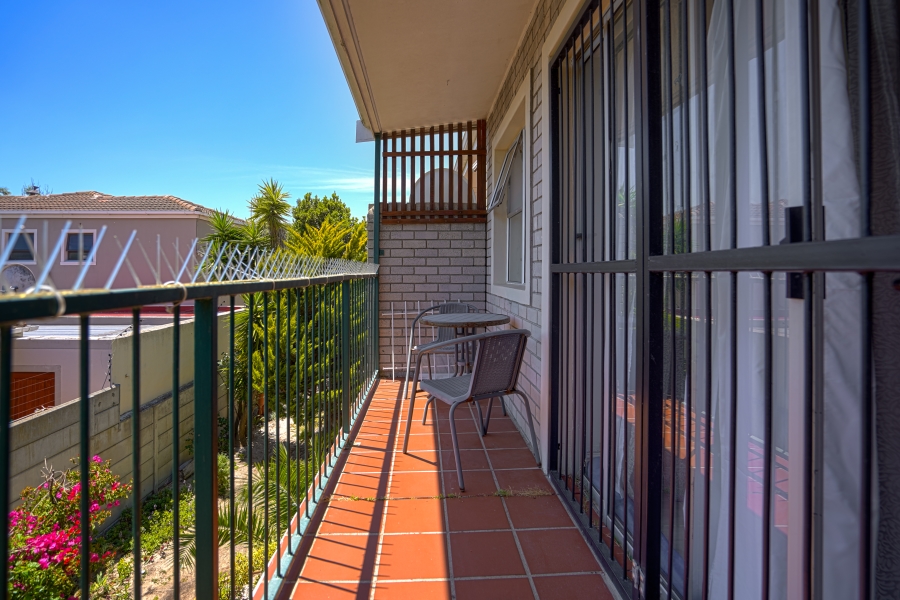 2 Bedroom Property for Sale in West Beach Western Cape